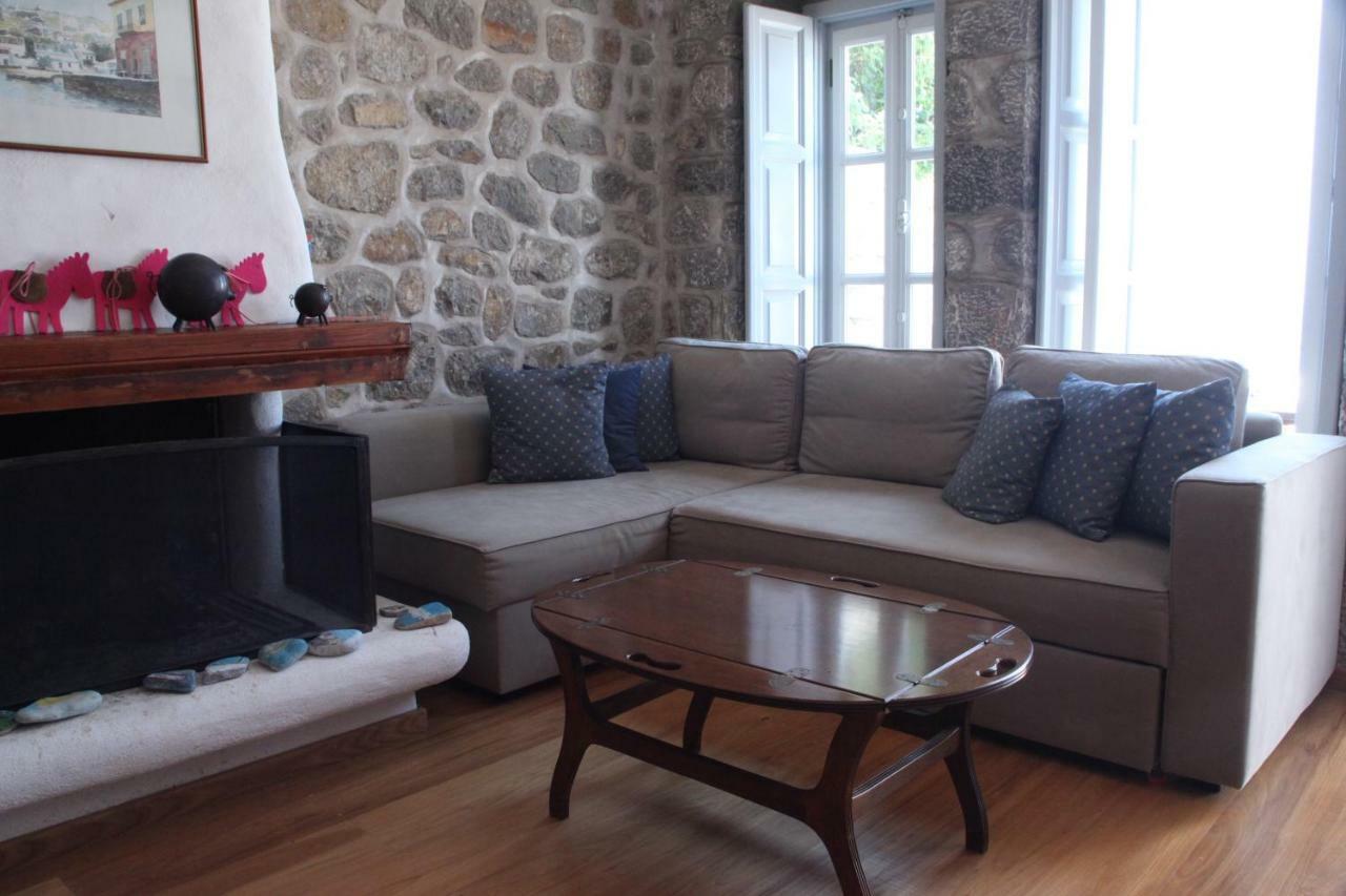 Vila Alkioni Stone House Hydra  Exteriér fotografie